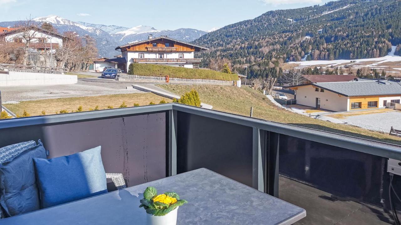 Stuwip Alps Appartements Adlerhorst Trins Eksteriør billede
